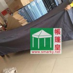 折叠帐篷横杆安装流程: